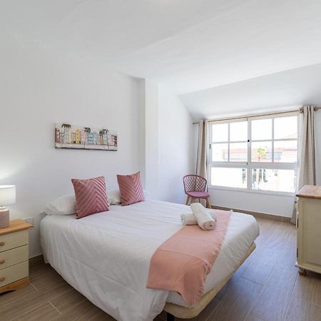 Apartamento En El Castillo Con Piscina กาเลตาเดฟุสเต ภายนอก รูปภาพ