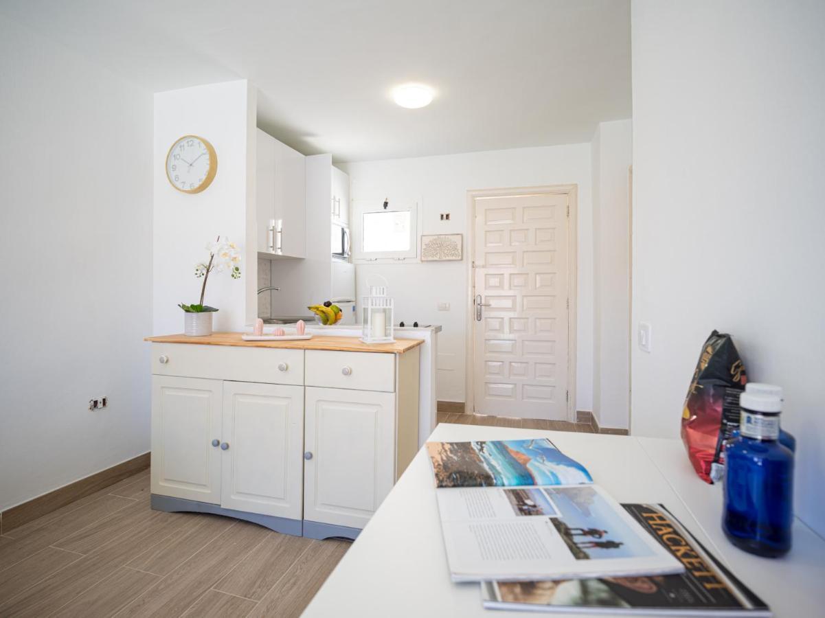 Apartamento En El Castillo Con Piscina กาเลตาเดฟุสเต ภายนอก รูปภาพ